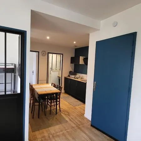 Escapade A Dans T2 Bis Proche Gare Et Centre *